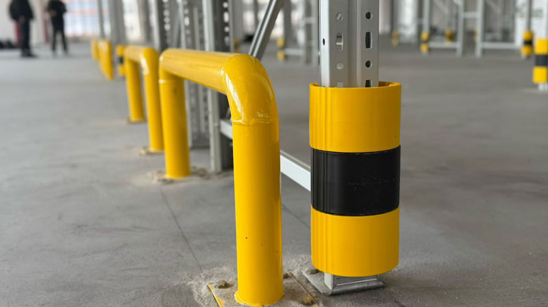 Heavy-duty column corner protectors shipped in bulk